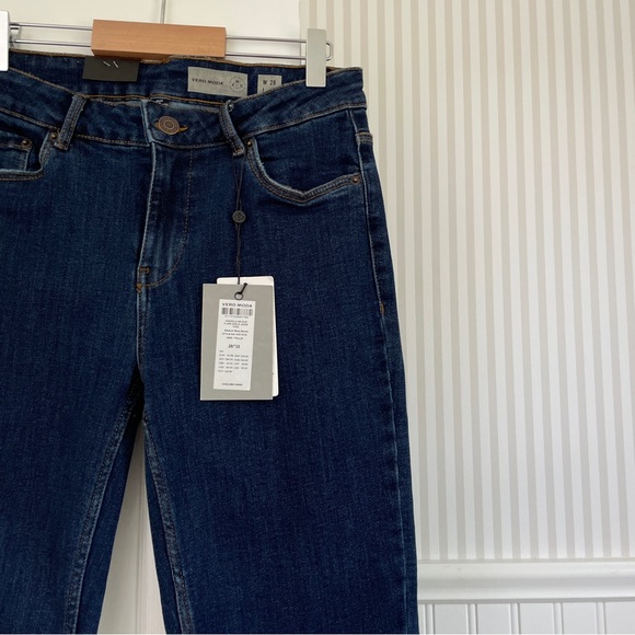Vero Moda NWT Sheila kick flare jeans - Picture 7 of 8